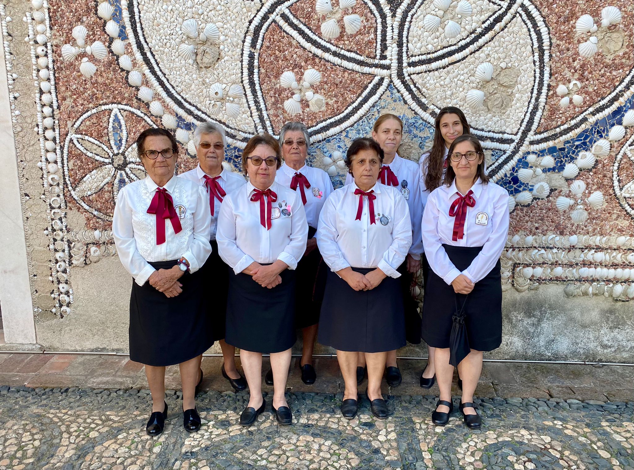 GRUPO CORAL FEMININO CANTARES DE ALCÁÇOVAS