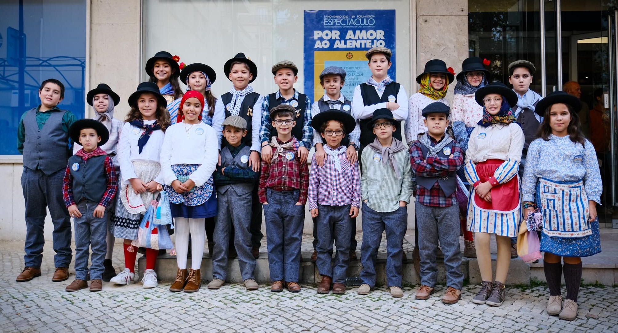 GRUPO CORAL INFANTIL E ETNOGRÁFICO OS ROUXINOIS DO ALENTEJO